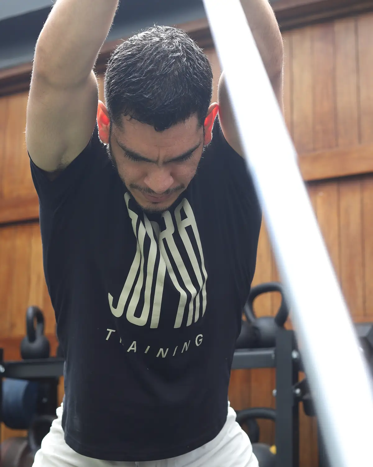 Entrenamiento por cuenta propia en la sala de Supra